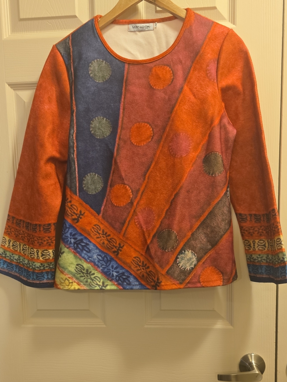 MISSLOOK Cream Top with Orange Trim